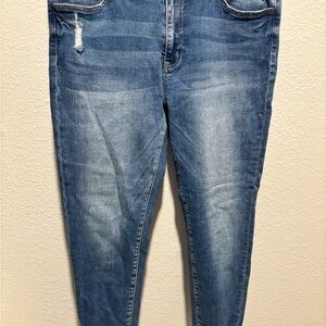 Women's Blue Cropped Jeans